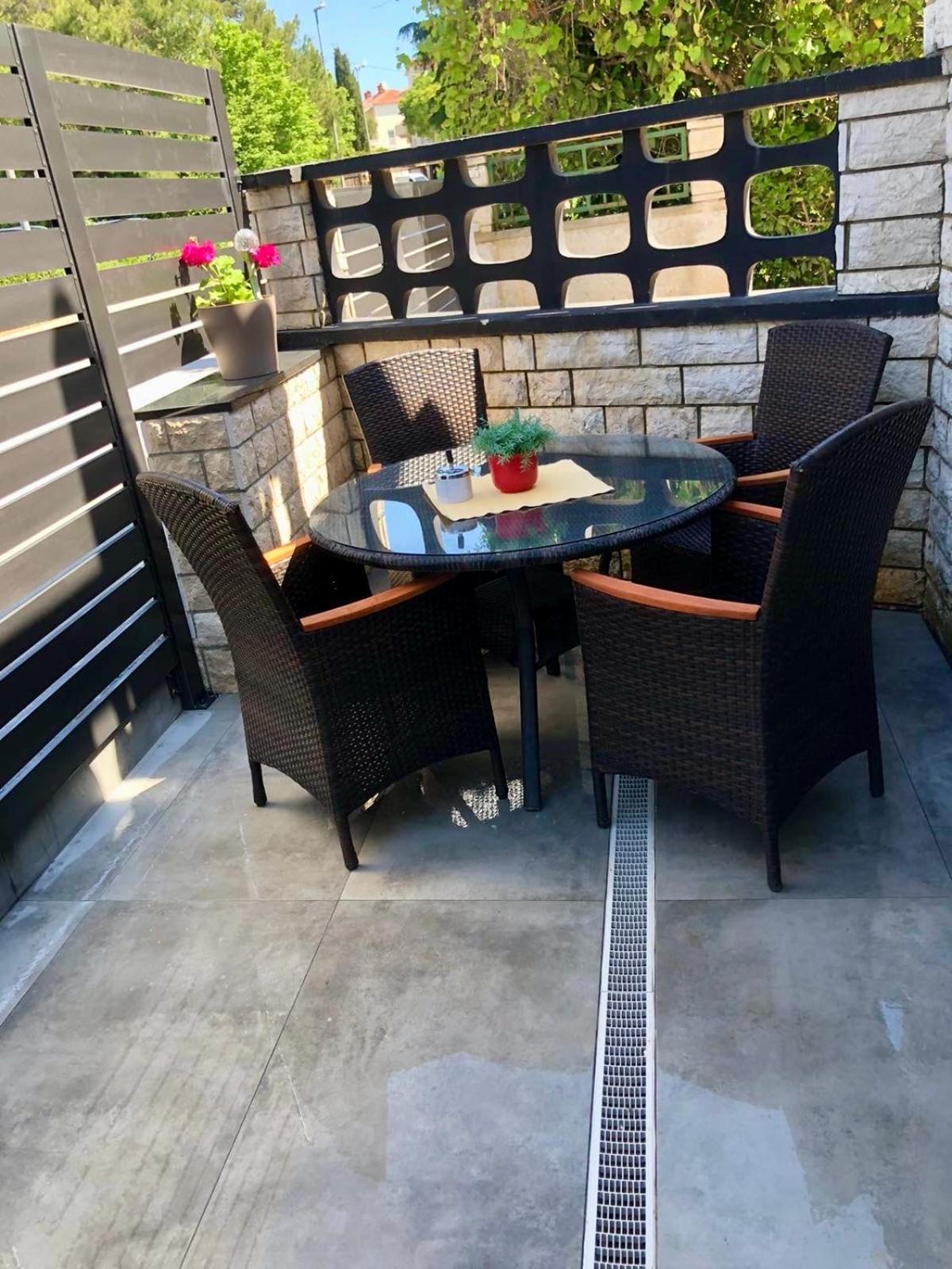 Enna Apartment C Perfect Location 梅杜林 外观 照片